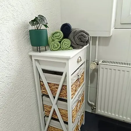 Apartmán Singles Oder Paare Aufgepasst! *